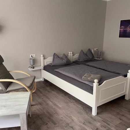 Tangermünde Pension Am Schrotturm Bed & Breakfast מראה חיצוני תמונה